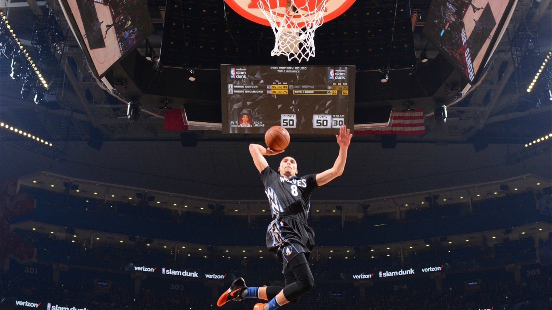 九游APP官网-绿色篮球：NBA推动环保运动的新动作，绿色篮球壁纸