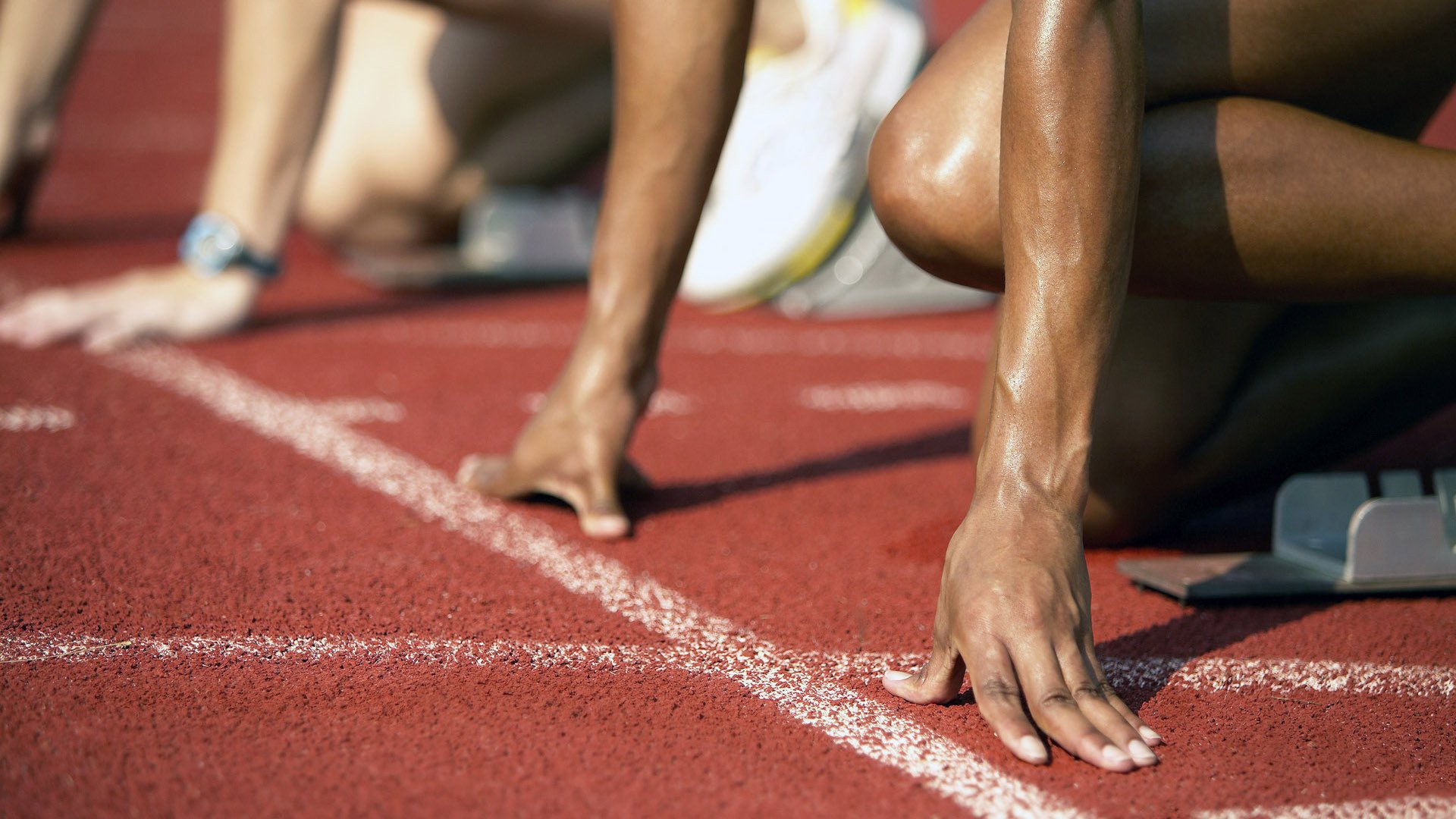 赛前热身赛成绩出众,球队备战信心倍增,赛前热身运动有哪些