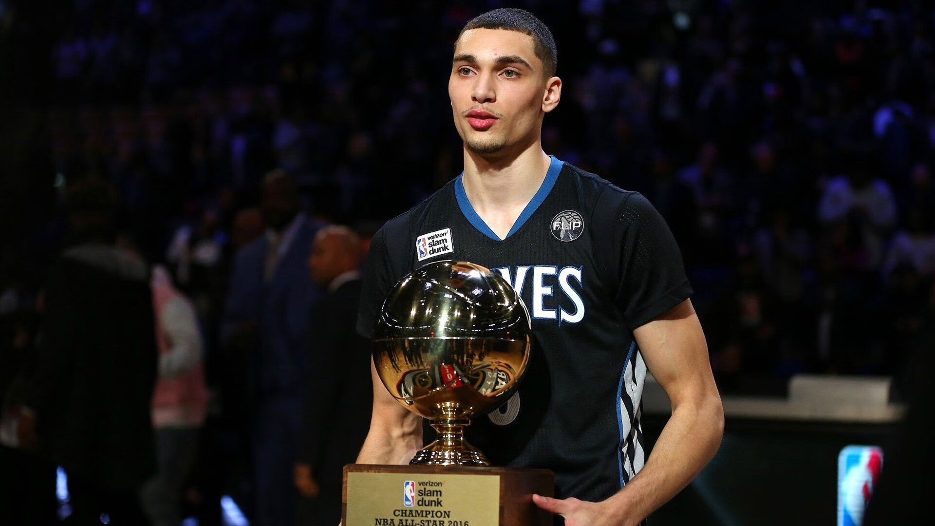 在面对凯尔特人的比赛中，库里上演“远距离绝杀”！，凯尔特人 库里